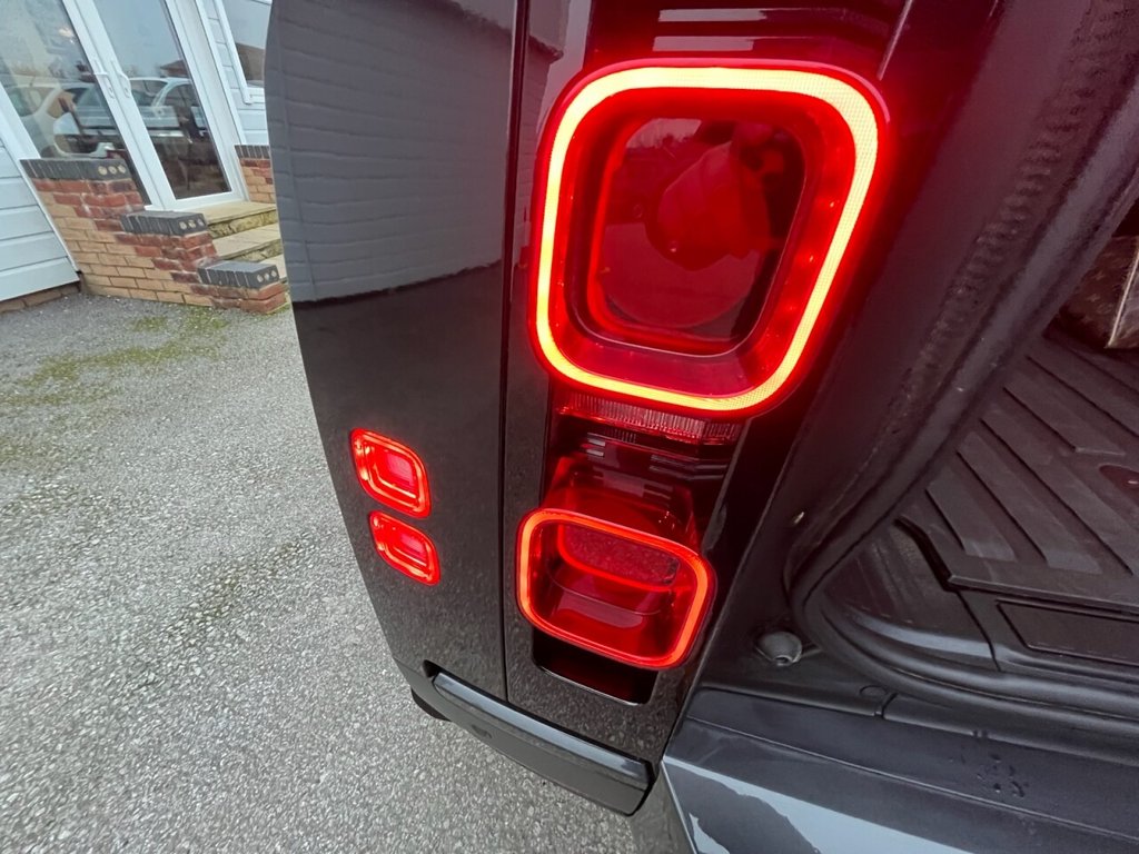 Used Land Rover Defender 2025 for sale - 77422443: Photo 20