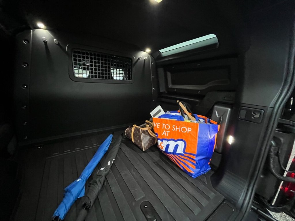 Used Land Rover Defender 2025 for sale - 77422443: Photo 23