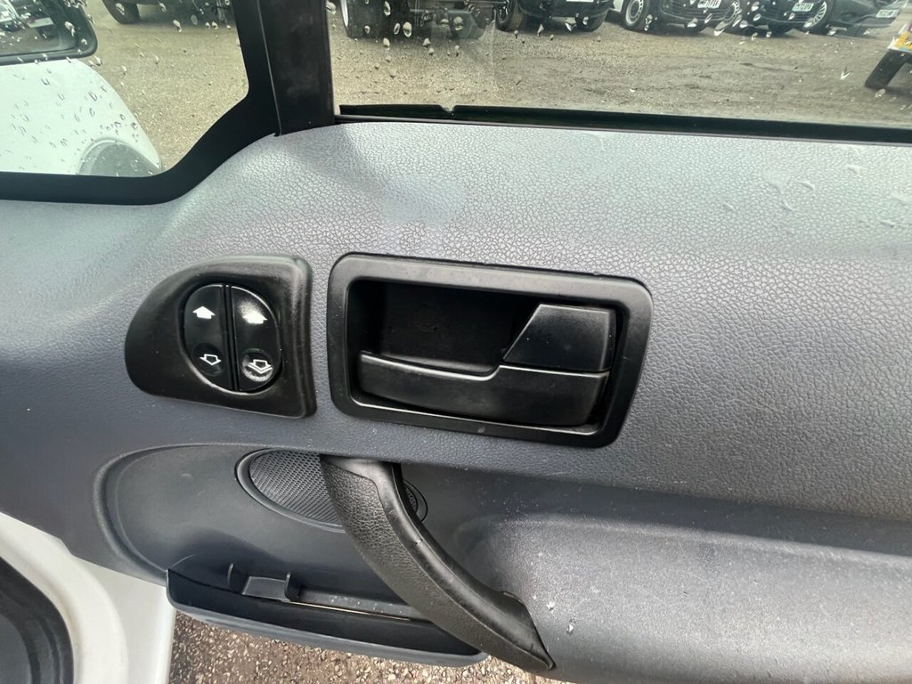 Used Ford Transit Connect 2013 for sale - 77681123: Photo 28