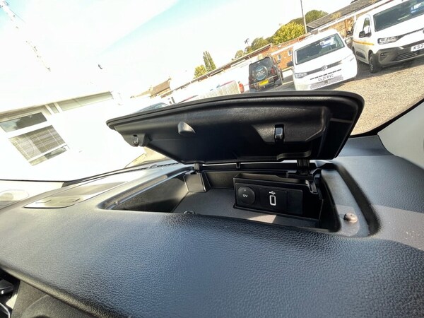 Used Ford Tourneo Custom 2021 for sale - 76105443: Photo 50