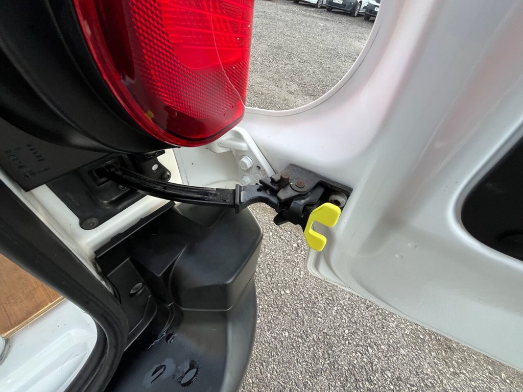 Used Peugeot Partner 2021 for sale - 77026813: Photo 29