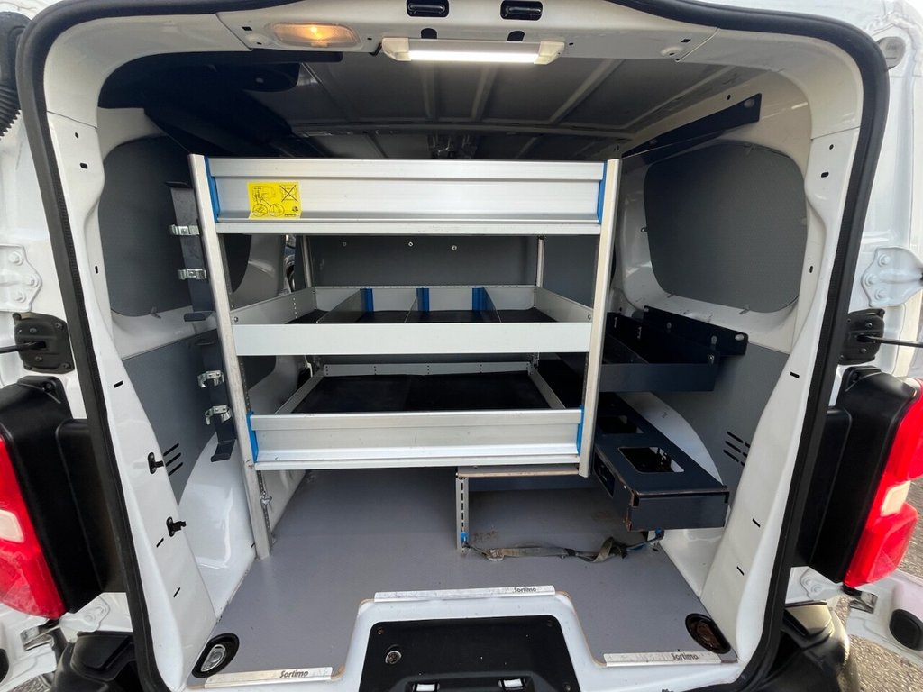 Used Vauxhall Vivaro 2022 for sale - 77153200: Photo 25