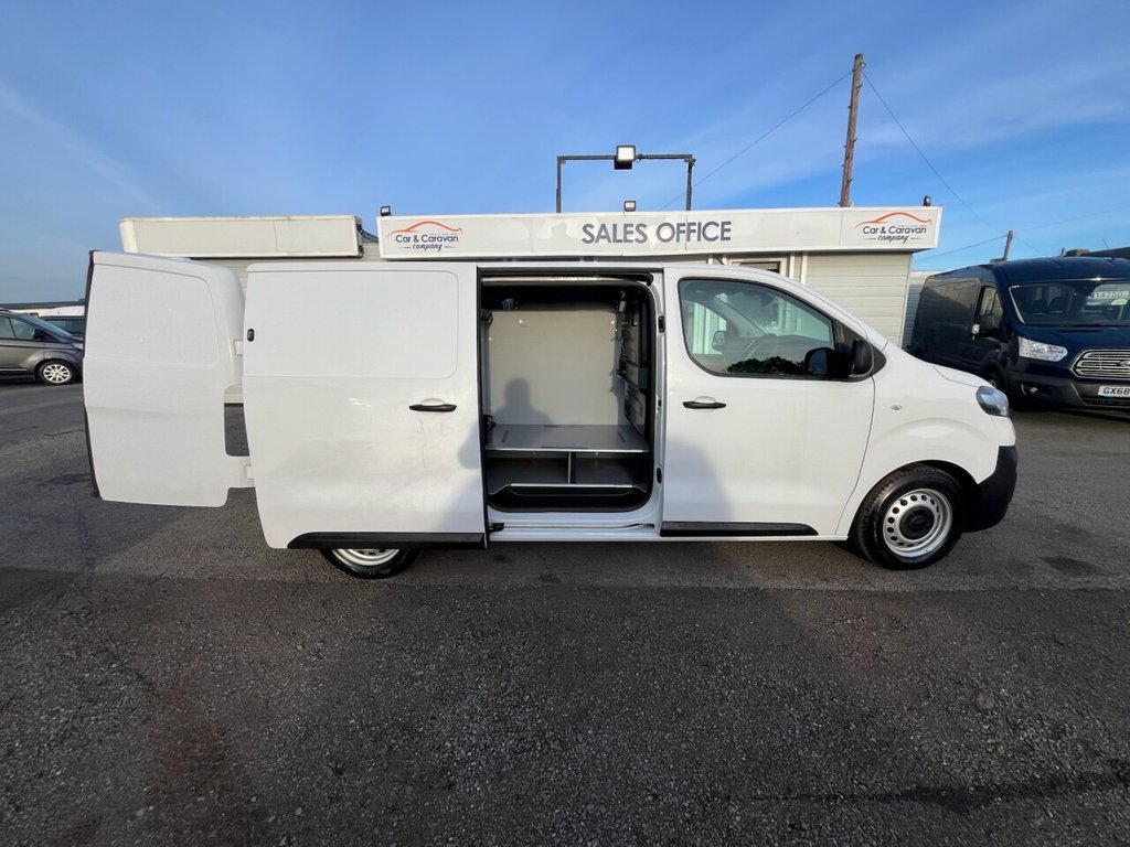 Used Vauxhall Vivaro 2022 for sale - 77153200: Photo 30