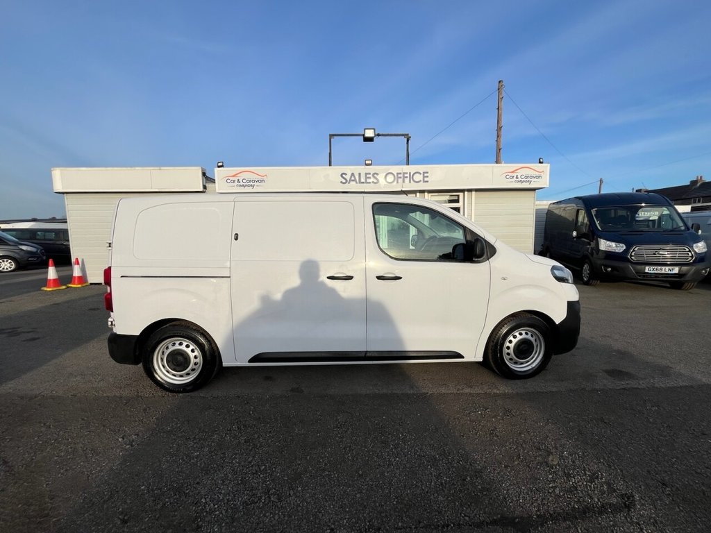 Used Vauxhall Vivaro 2022 for sale - 77153200: Photo 8