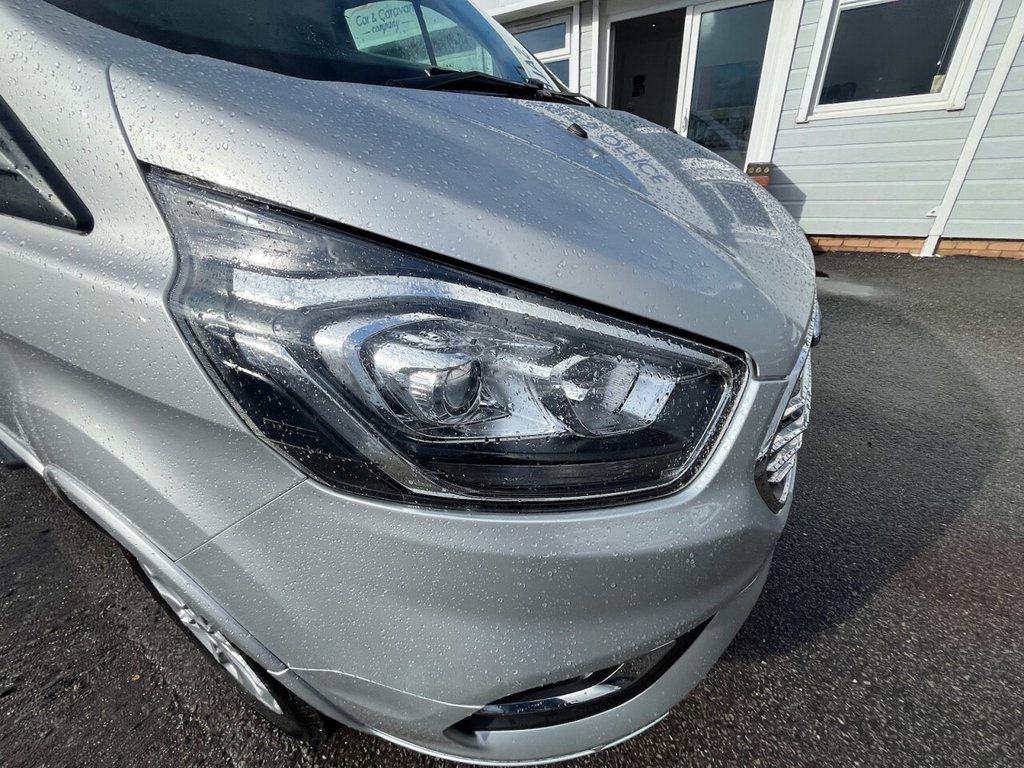 Used Ford Tourneo Custom 2022 for sale - 76323229: Photo 2