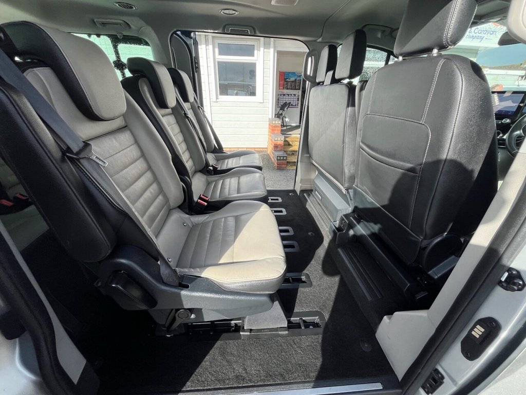 Used Ford Tourneo Custom 2022 for sale - 76323229: Photo 26