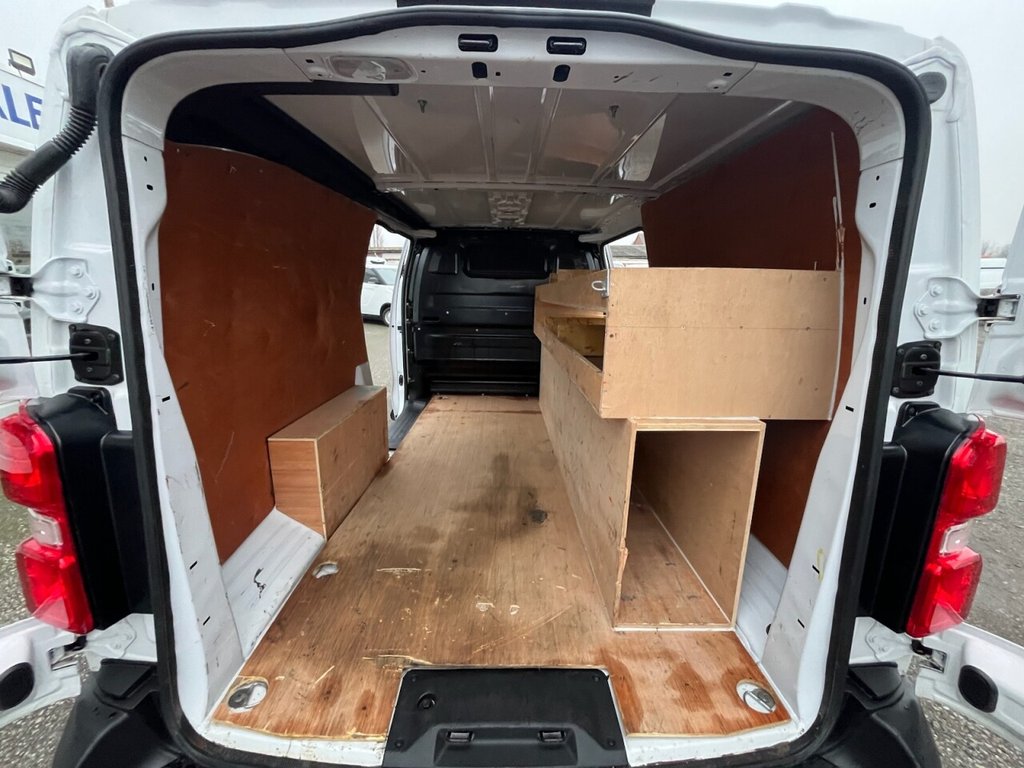 Used Vauxhall Vivaro 2022 for sale - 77319507: Photo 21