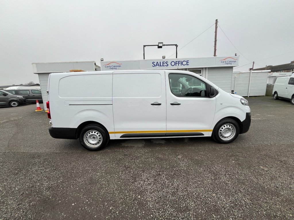 Used Vauxhall Vivaro 2022 for sale - 77319507: Photo 8