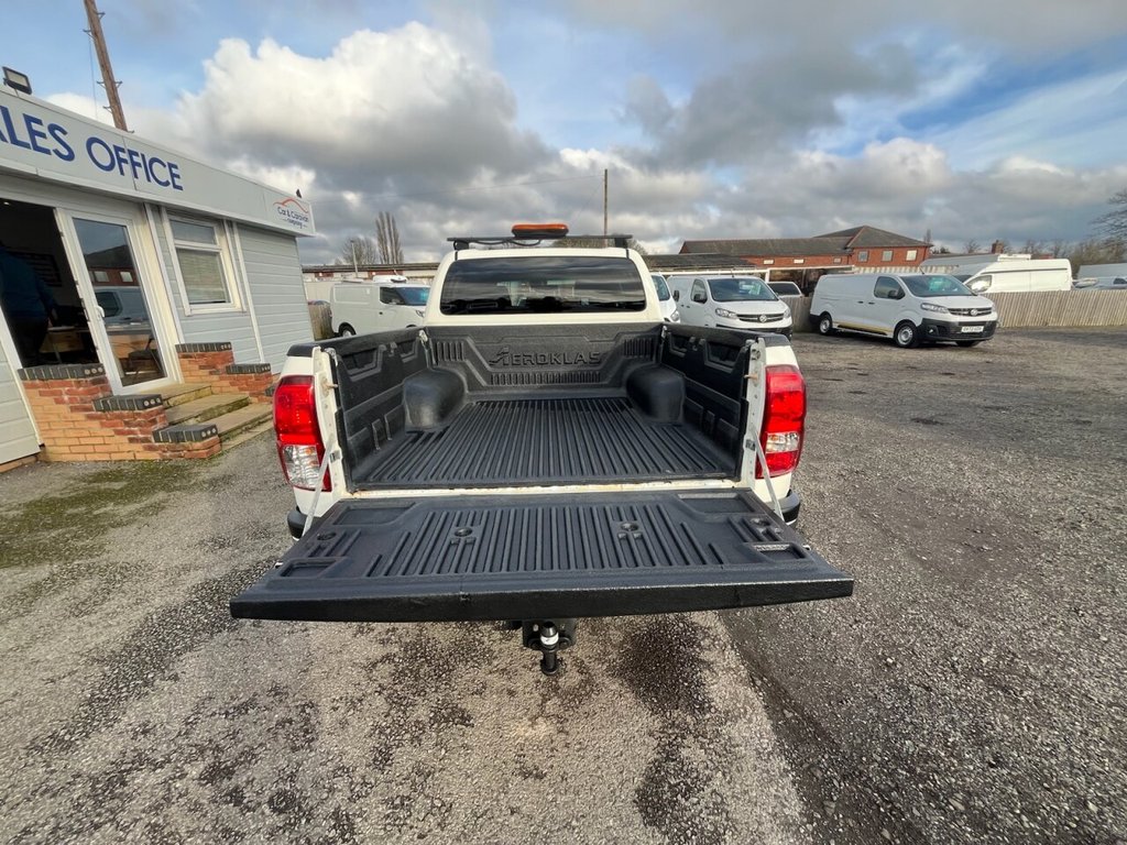 Used Toyota Hilux 2021 for sale - 77499550: Photo 19