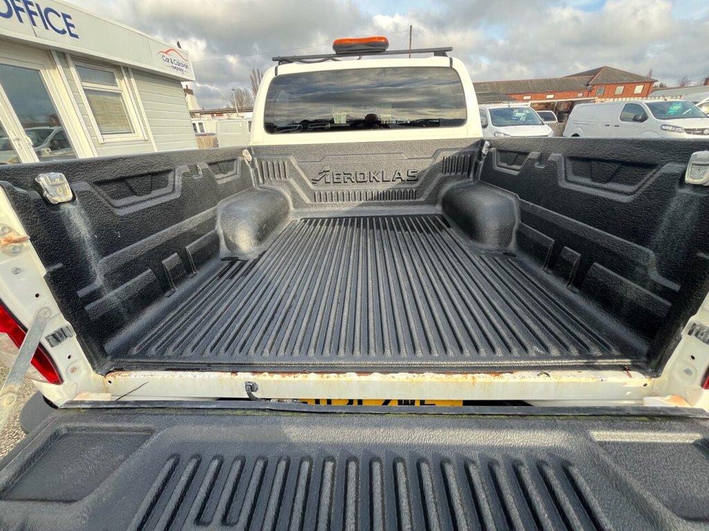 Used Toyota Hilux 2021 for sale - 77499550: Photo 20