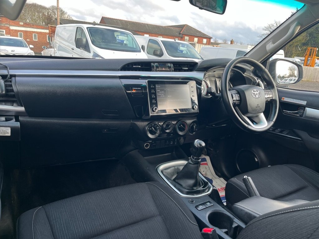 Used Toyota Hilux 2021 for sale - 77499550: Photo 30
