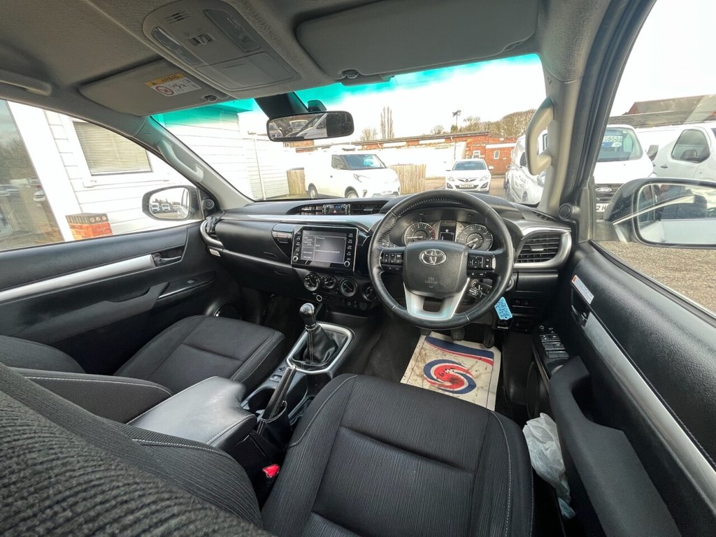 Used Toyota Hilux 2021 for sale - 77499550: Photo 38