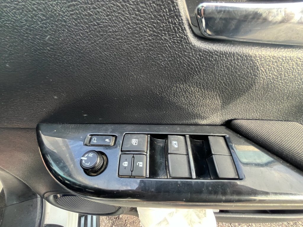 Used Toyota Hilux 2021 for sale - 77499550: Photo 40