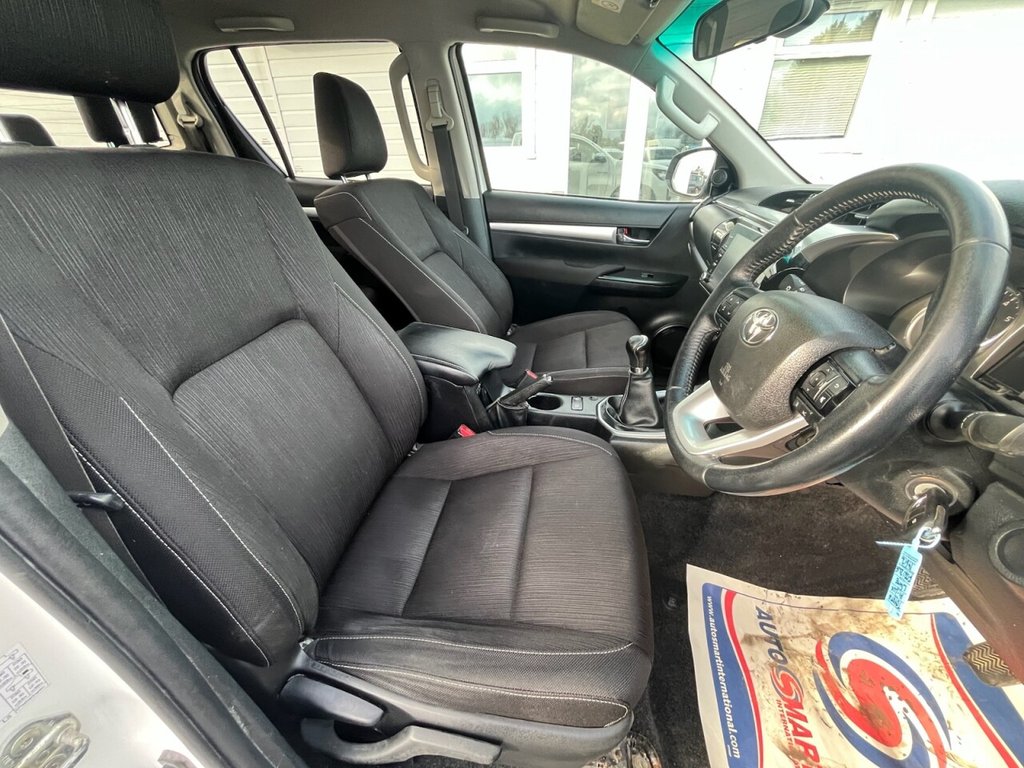 Used Toyota Hilux 2021 for sale - 77499550: Photo 44