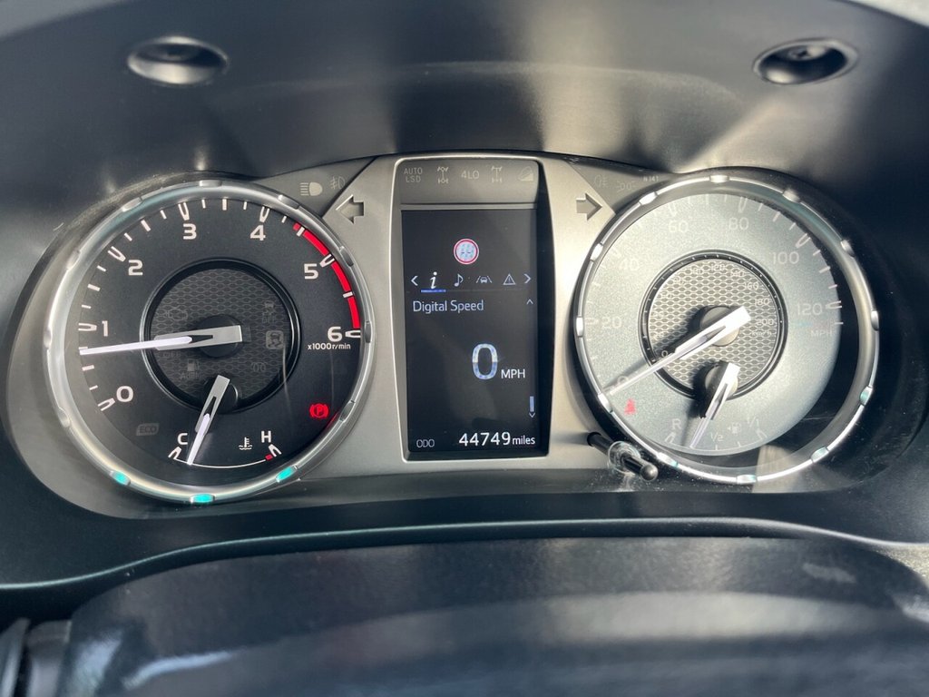 Used Toyota Hilux 2021 for sale - 77499550: Photo 46