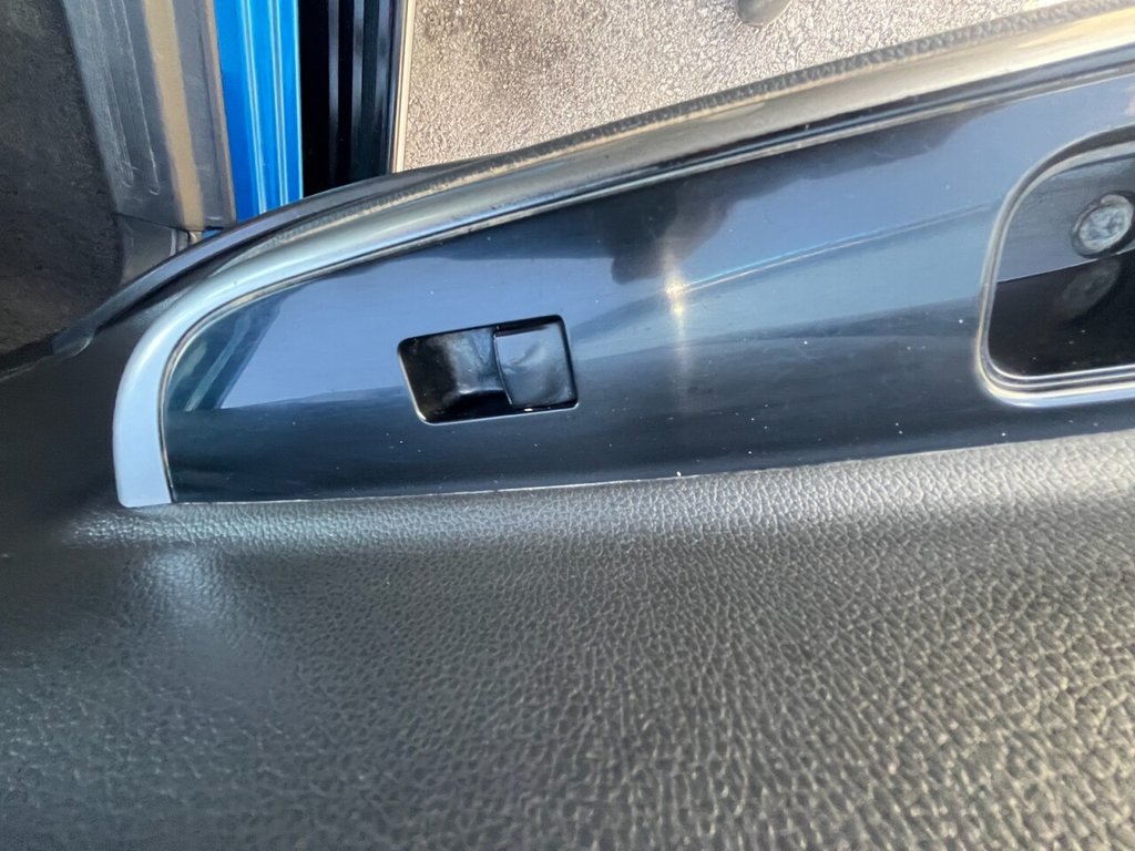 Used Mitsubishi L200 2021 for sale - 76068373: Photo 24