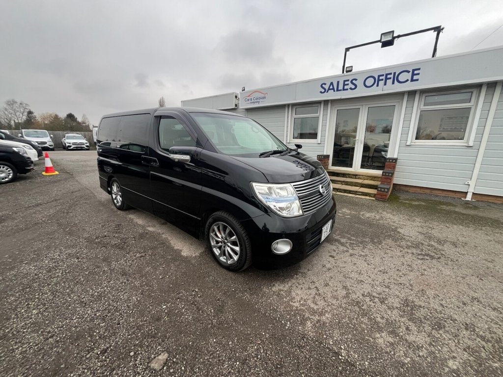 Used Nissan Elgrand 2021 for sale - 77369188: Photo 2