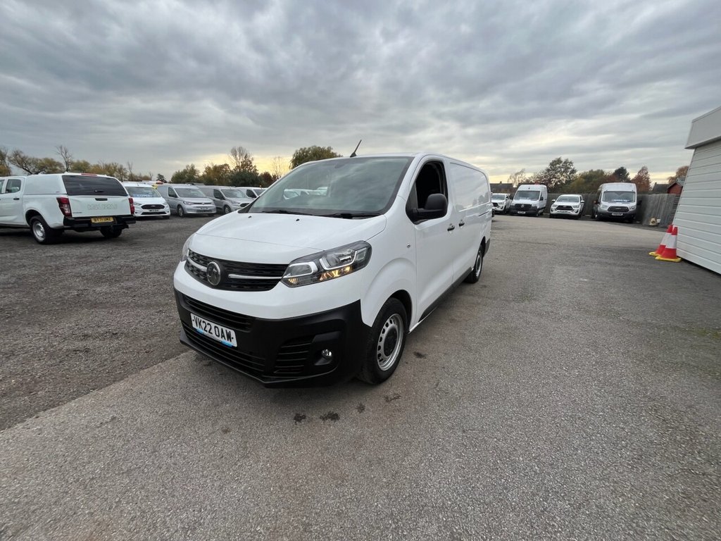 Used Vauxhall Vivaro 2022 for sale - 76496807: Photo 3
