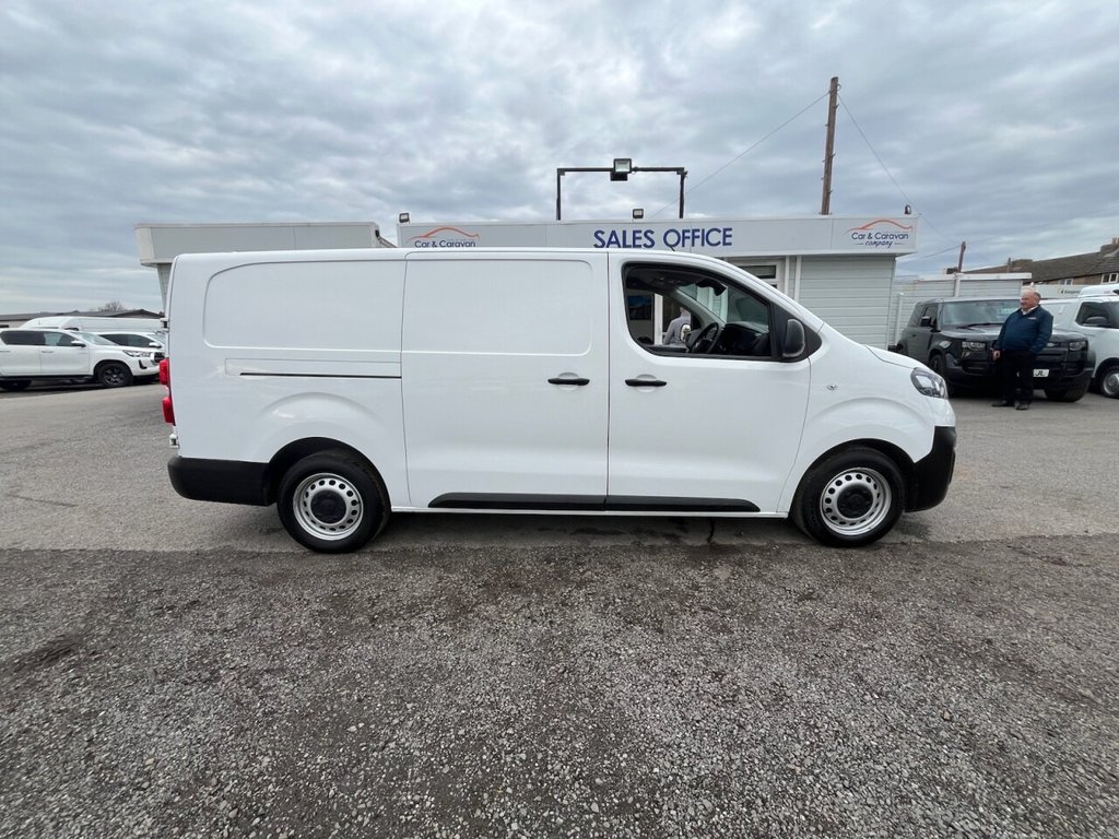 Used Vauxhall Vivaro 2022 for sale - 76496807: Photo 5