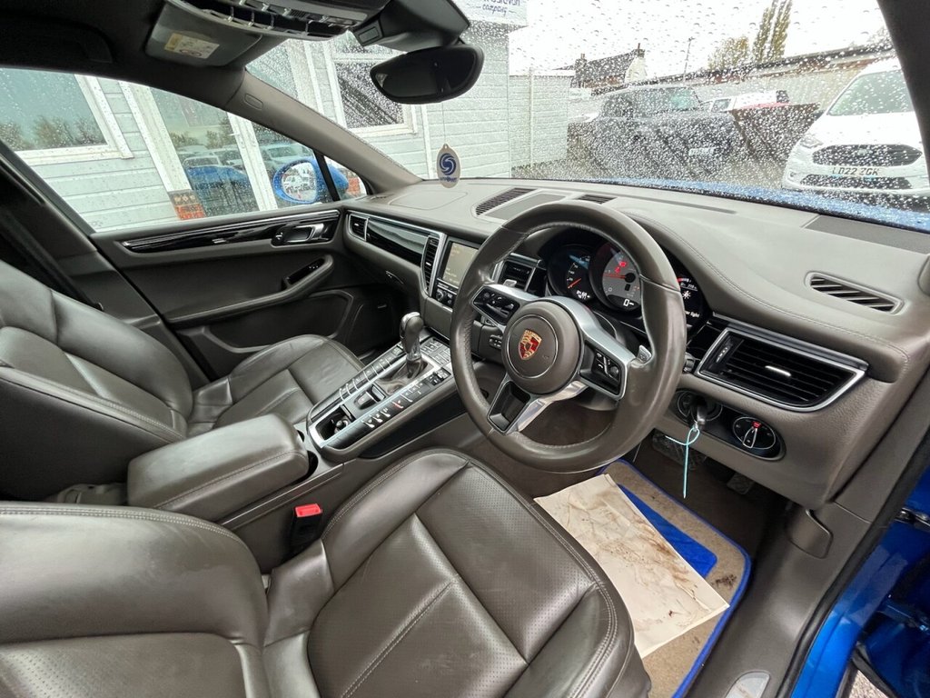 Used Porsche Macan 2015 for sale - 76317220: Photo 12