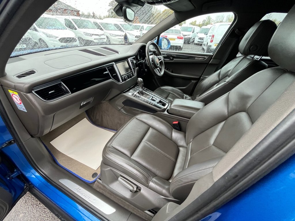 Used Porsche Macan 2015 for sale - 76317220: Photo 15