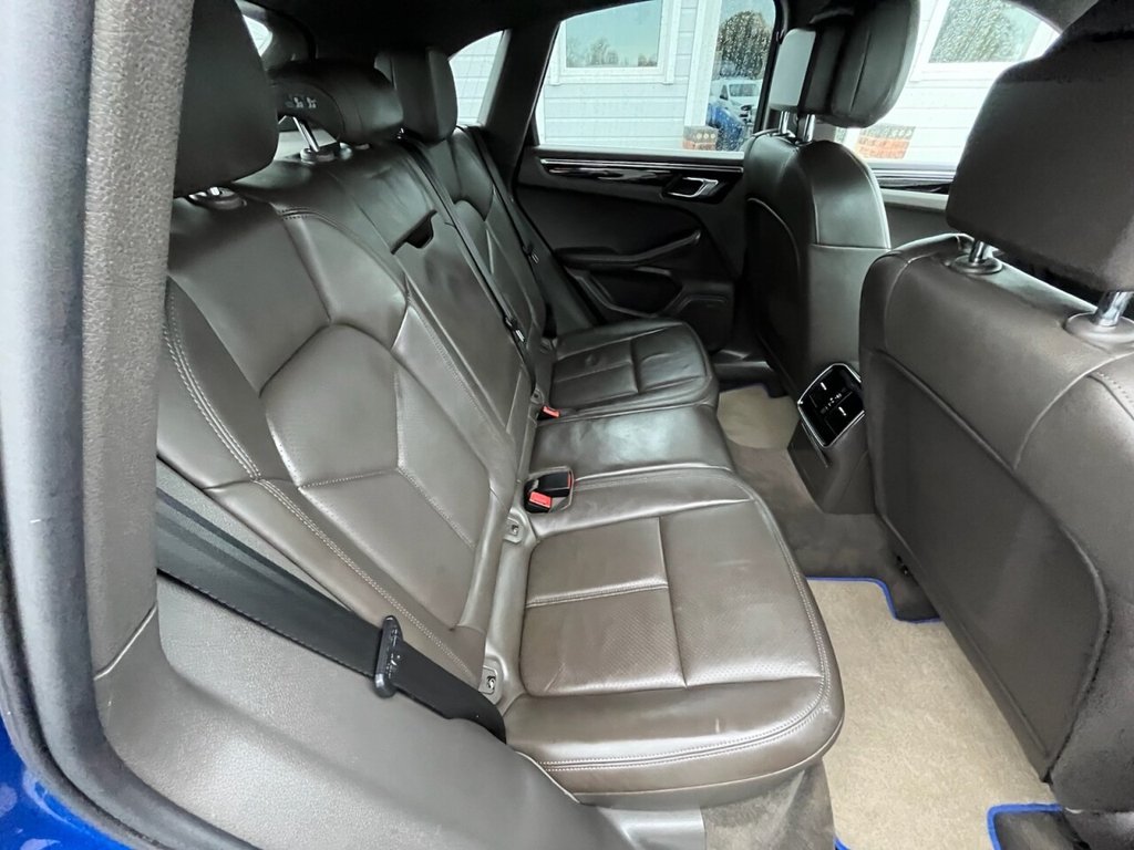 Used Porsche Macan 2015 for sale - 76317220: Photo 17