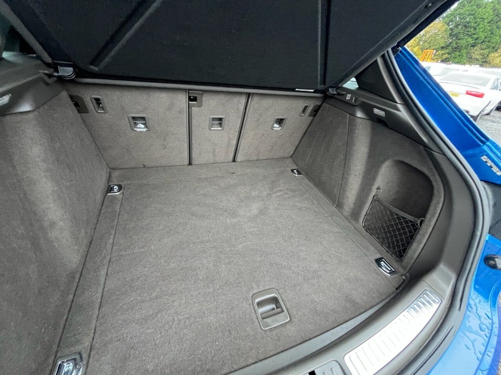 Used Porsche Macan 2015 for sale - 76317220: Photo 22