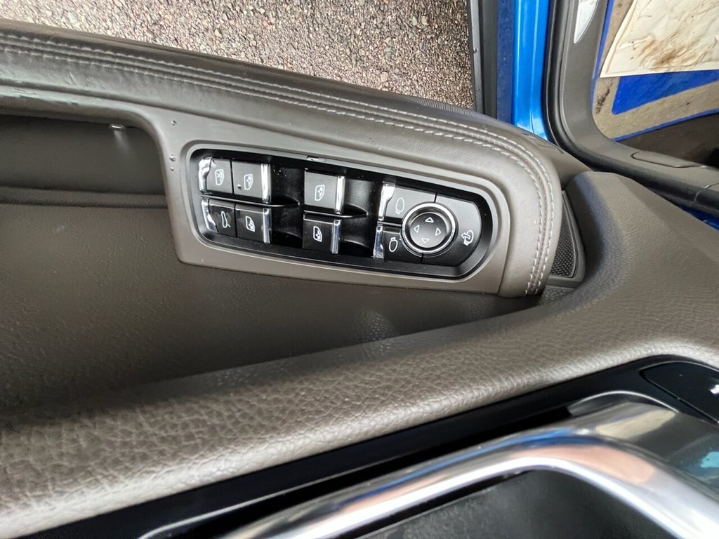 Used Porsche Macan 2015 for sale - 76317220: Photo 36