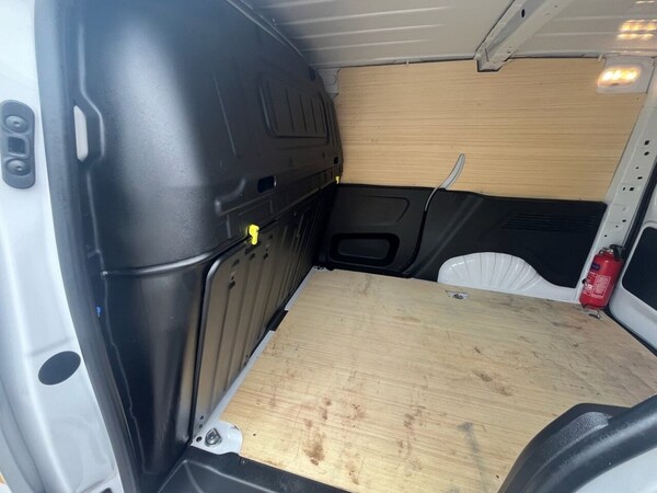 Used Citroen Berlingo 2024 for sale - 75384360: Photo 25