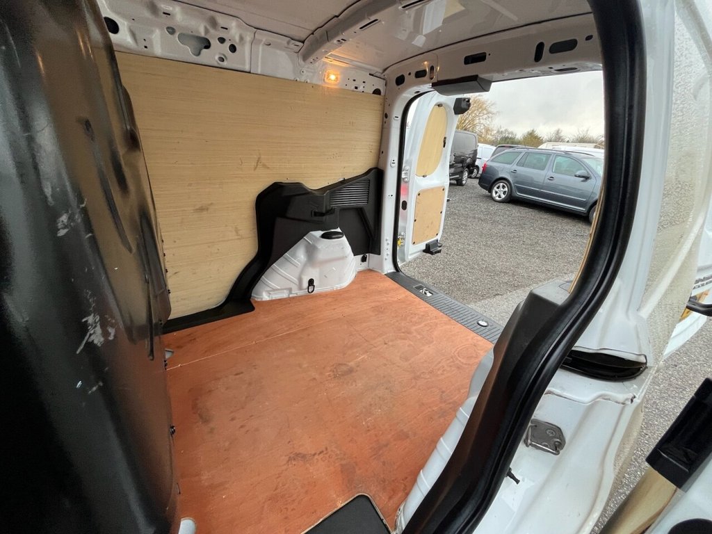 Used Ford Transit Courier 2022 for sale - 76950198: Photo 25