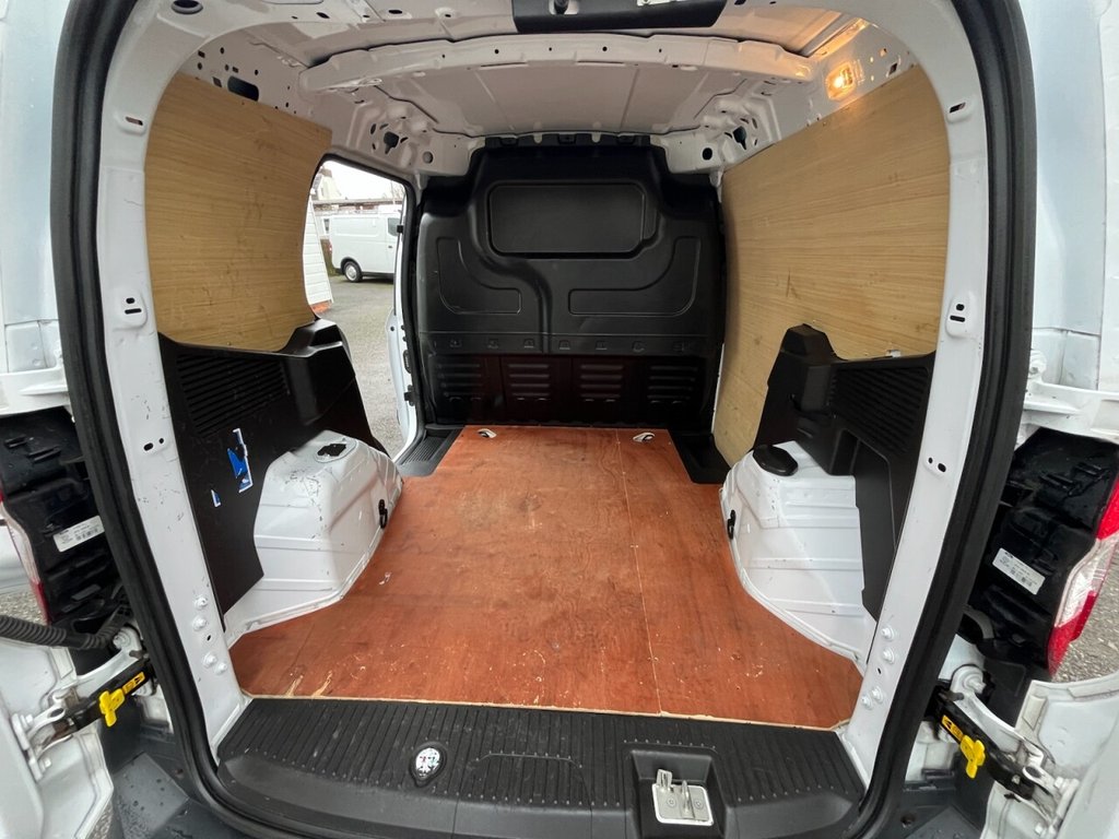 Used Ford Transit Courier 2022 for sale - 76950198: Photo 30