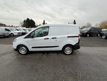 Used Ford Transit Courier 2022 for sale - 76950198: Photo