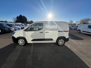 Used Peugeot Partner 2020 for sale - 77088993: Photo