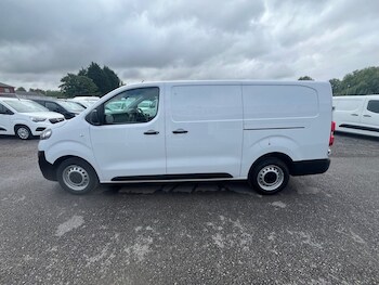 Used Vauxhall Vivaro 2023 for sale - 75444602: Photo