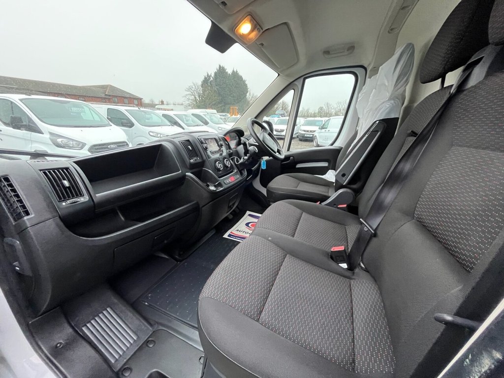 Used Citroen Relay 2023 for sale - 77341849: Photo 11