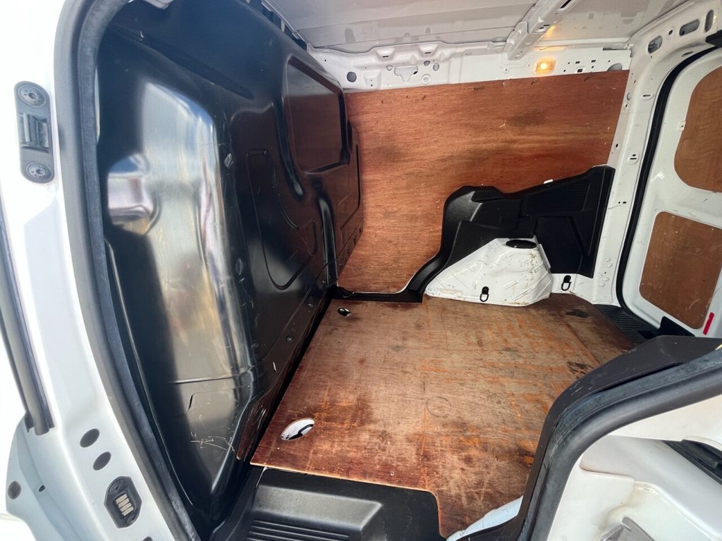 Used Ford Transit Courier 2018 for sale - 76841101: Photo 17