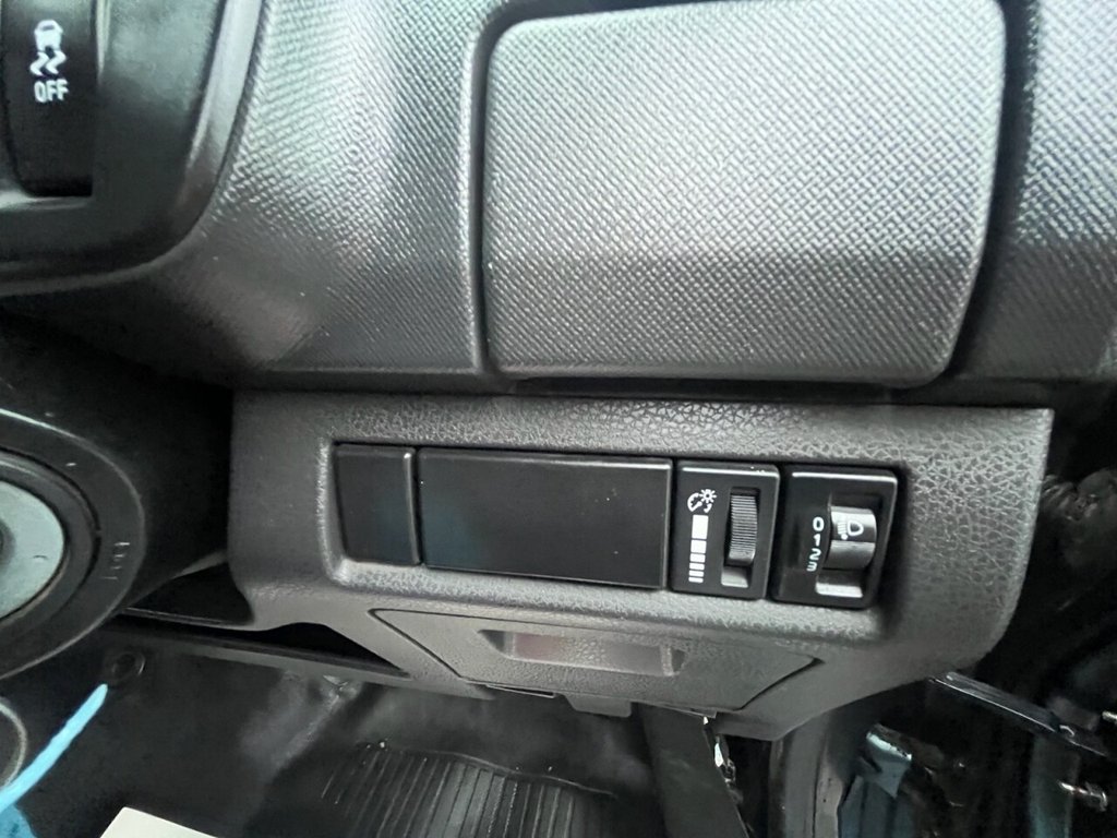 Used Isuzu D-Max 2013 for sale - 76855109: Photo 32