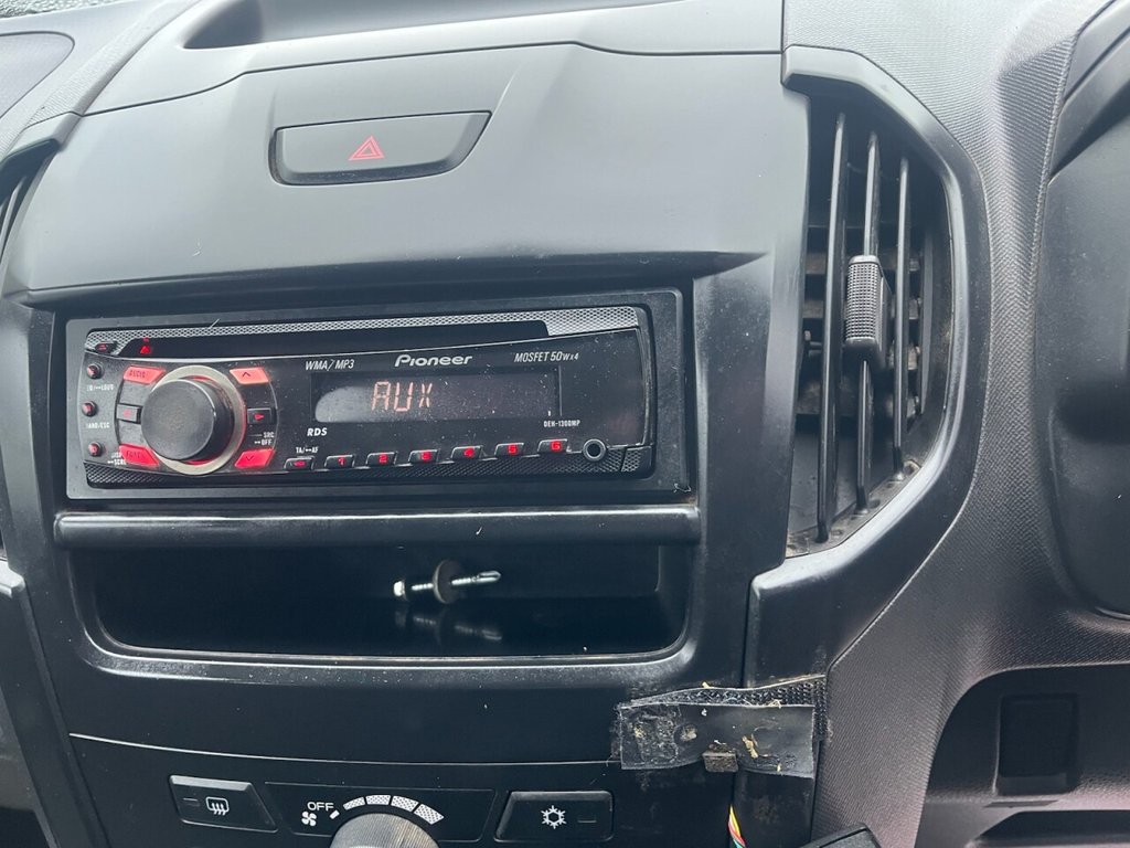 Used Isuzu D-Max 2013 for sale - 76855109: Photo 40