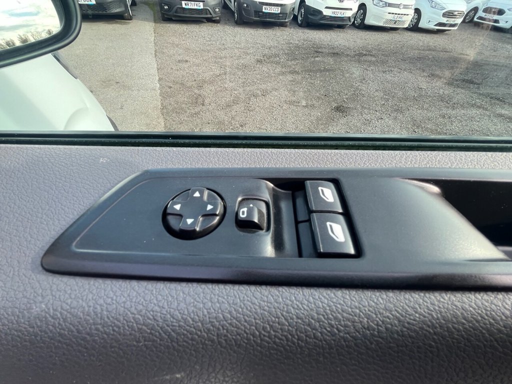 Used Vauxhall Vivaro 2020 for sale - 76417053: Photo 34