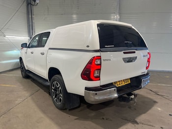Used Toyota Hilux 2023 for sale - 78315374: Photo