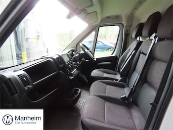 Used Peugeot Boxer 2023 for sale - 78632103: Photo