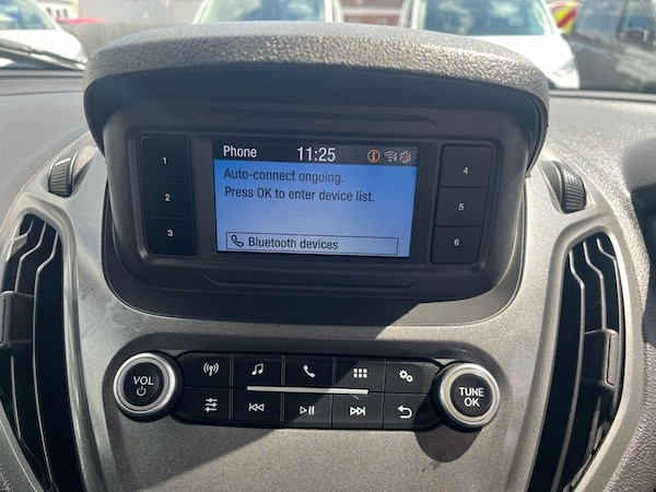 Used Ford Transit Courier 2018 for sale - 74916071: Photo 36