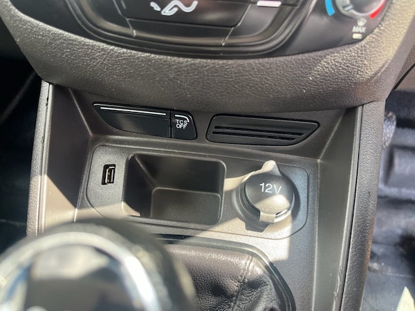 Used Ford Transit Courier 2018 for sale - 74916071: Photo 40