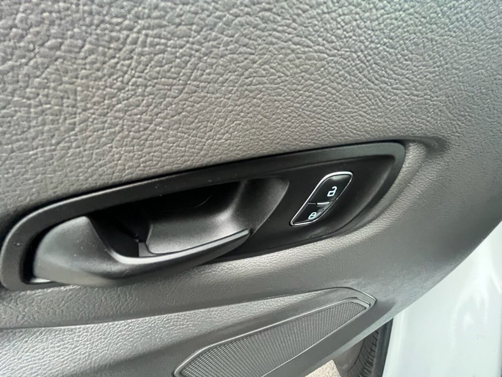 Used Ford Transit 2023 for sale - 76406840: Photo 19