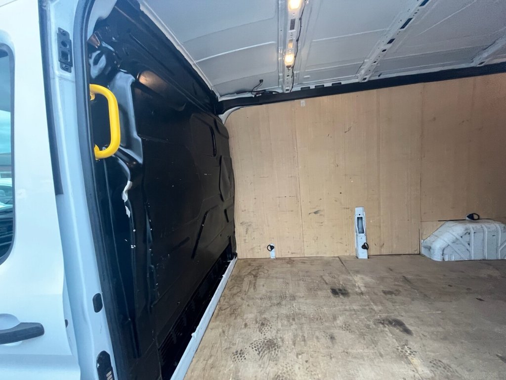 Used Ford Transit 2023 for sale - 76406840: Photo 24
