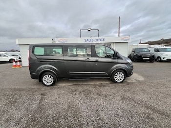Used Ford Tourneo Custom 2022 for sale - 76469773: Photo
