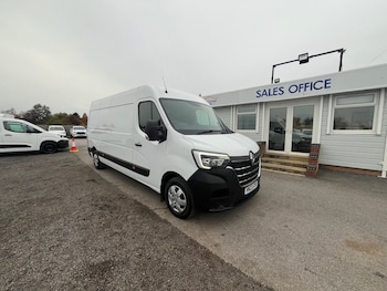 2023 (23) - 2.3 dCi 35 Business+ Panel Van 4dr Diesel Manual FWD LWB Medium Roof Euro 6
