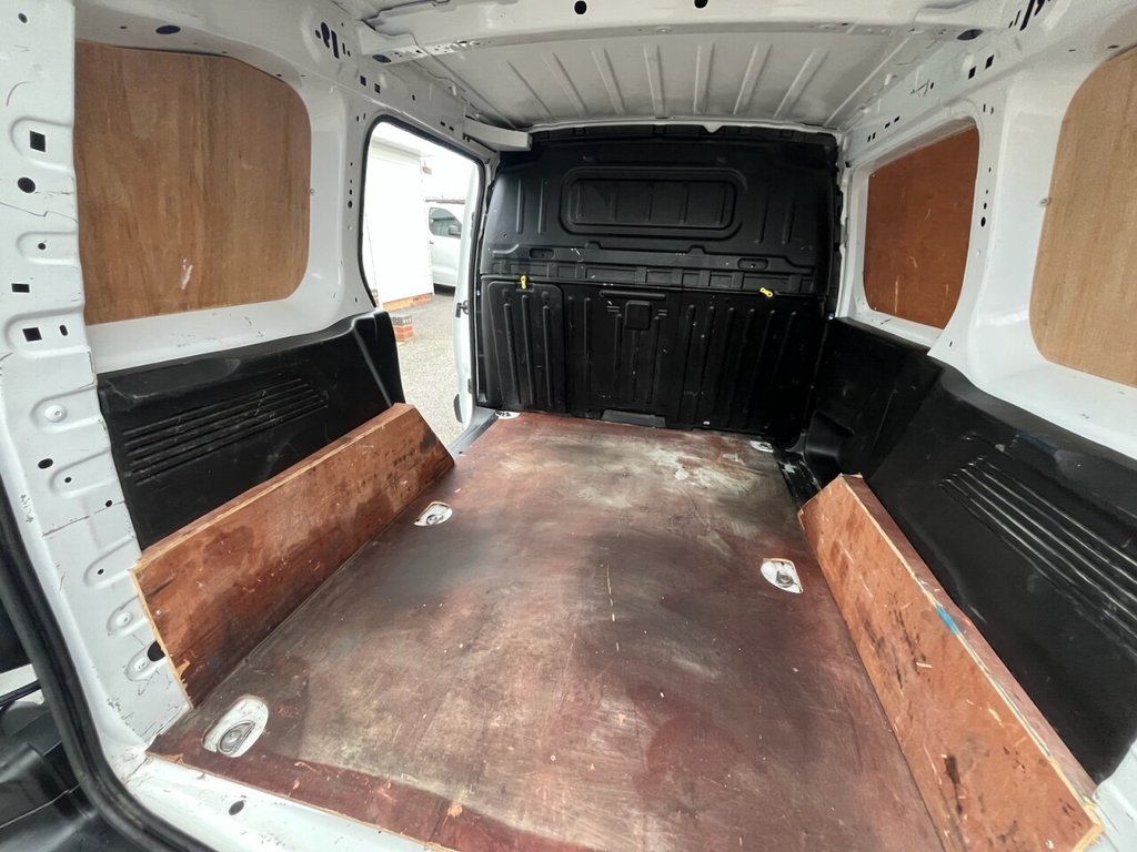 Used Peugeot Partner 2021 for sale - 76178383: Photo 21