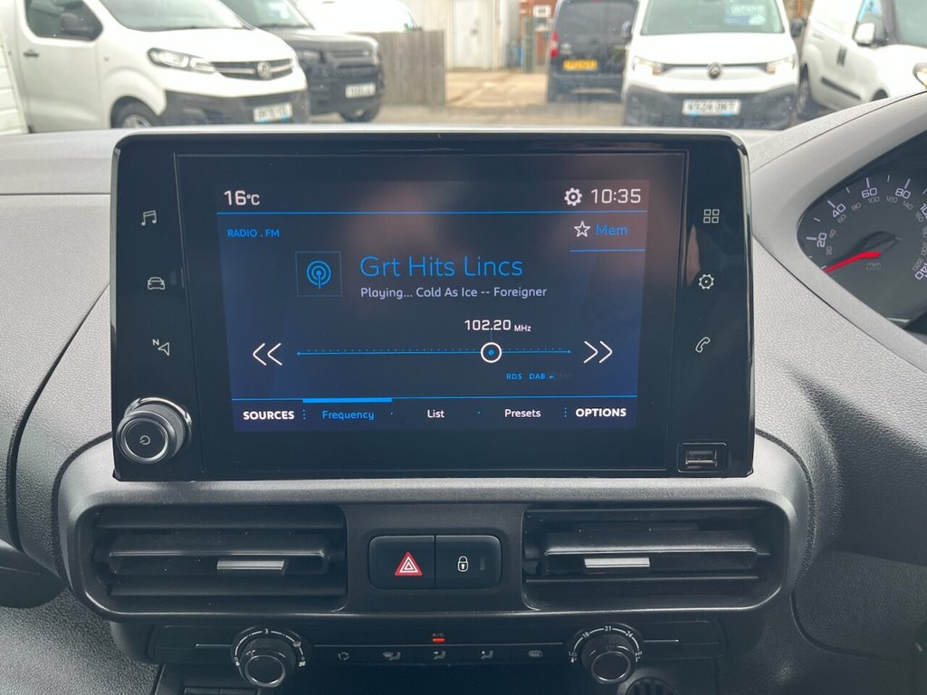 Used Peugeot Partner 2021 for sale - 76178383: Photo 39