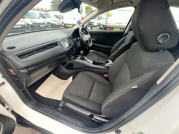 Used Honda HR-V 2015 for sale - 76105562: Photo 13